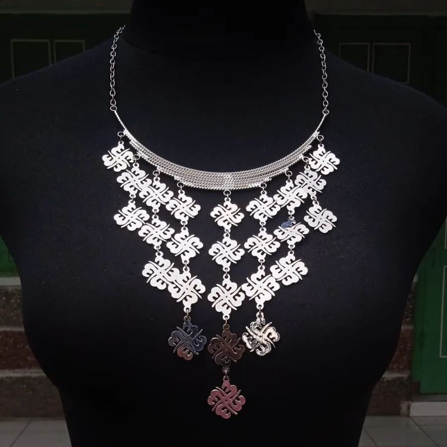 Kalung khas jambi