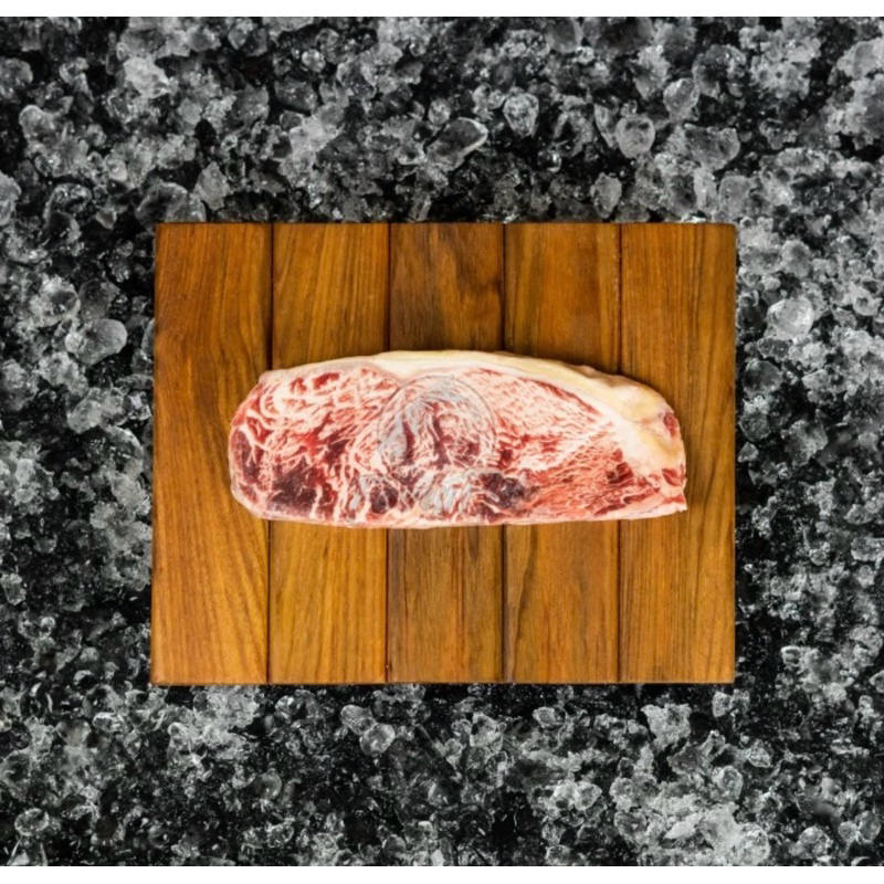 

Wagyu Hokubee Sirloin / Striploin Beef Steak Meltique 200gr