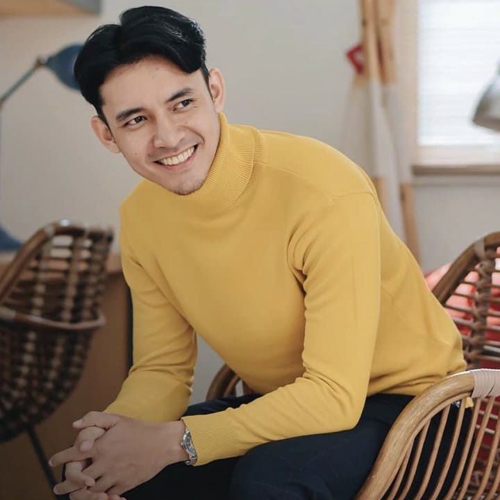 Serba Murah TURTLE NECK PRIASWEATER PRIA  BAJU RAJUT PRIA  BAJU LEHER PANJANG PRIA  SWEATER RAJUT PR