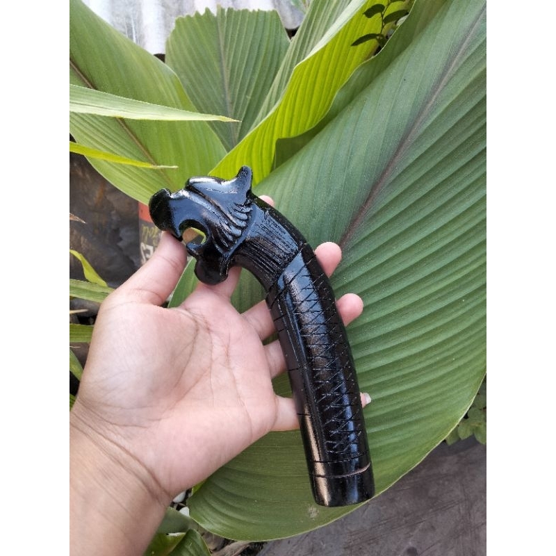 Gagang bedog/ perah singa hitam