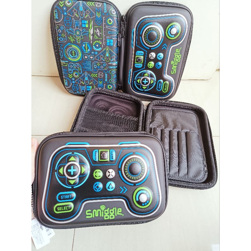 

TEMPAT PENSIL TP 65 PS BLACK