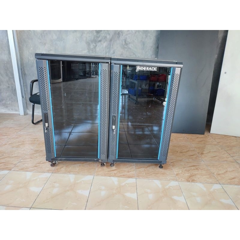 Rak server 20u Merk indorack
