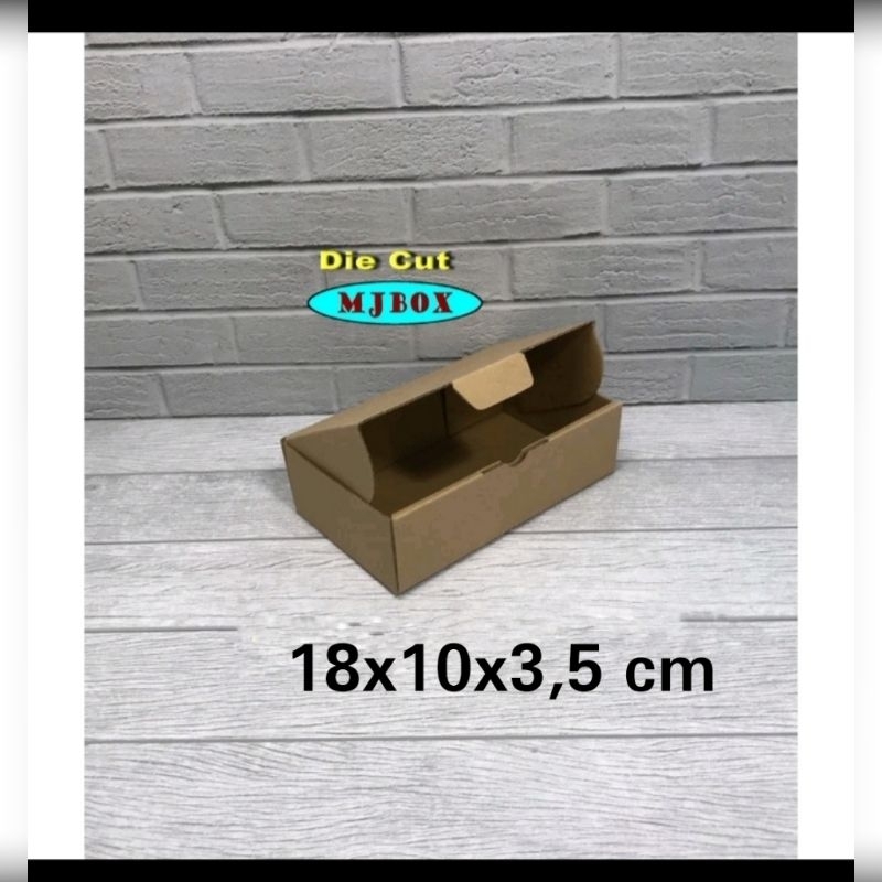 

Kardus Karton Uk, 18x10x3,5 cm...Die Cut untuk packing - aksesoris - dll