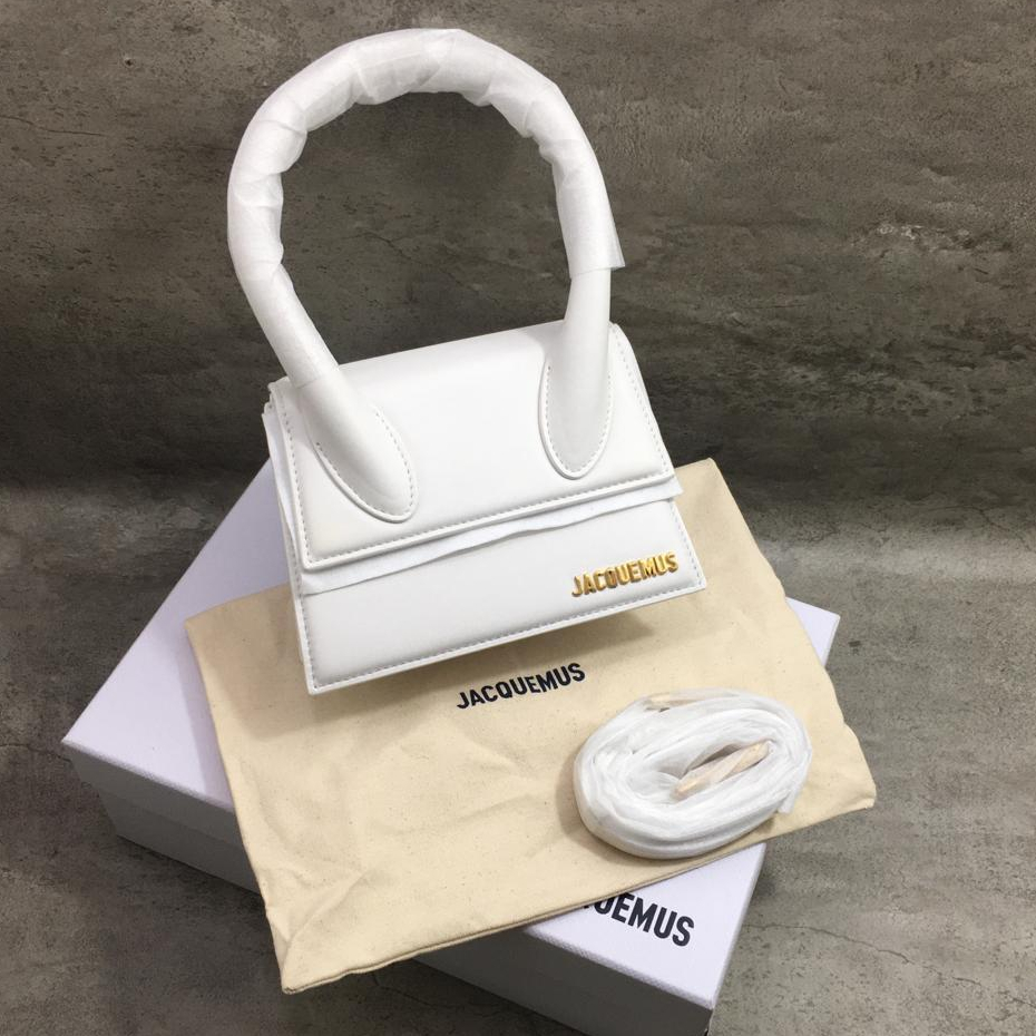 Tas Jacquemus Le Chiquito Moyen White Putih Leather Tote Kecil Mini Original Ori Wanita Perempuan Re