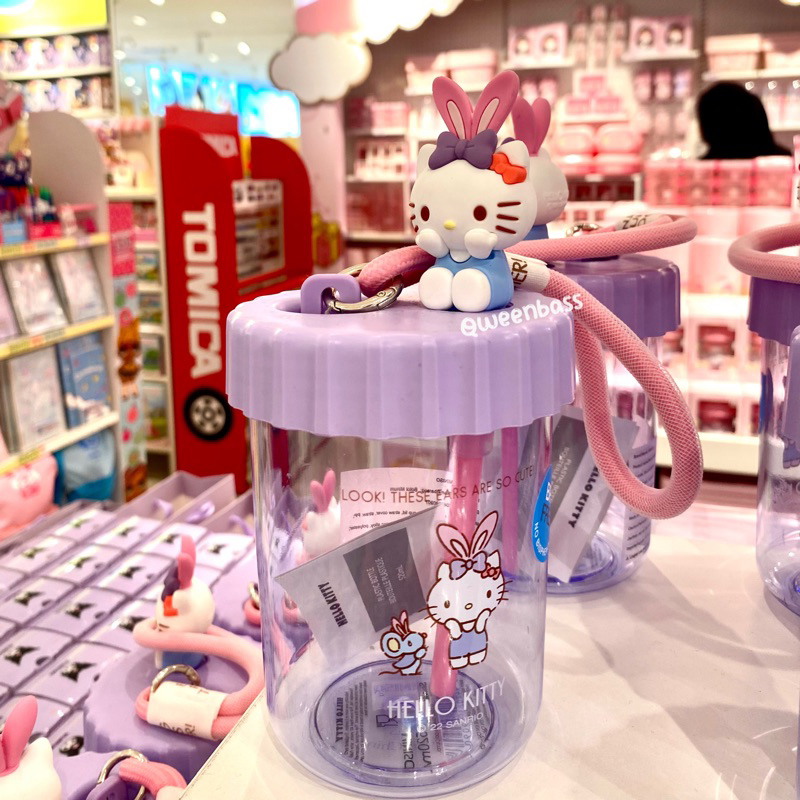 Botol Minum Sedotan Sanrio Tumbler Sanrio x Miniso Tumbler Sedotan Miniso Hello Kitty 580ml