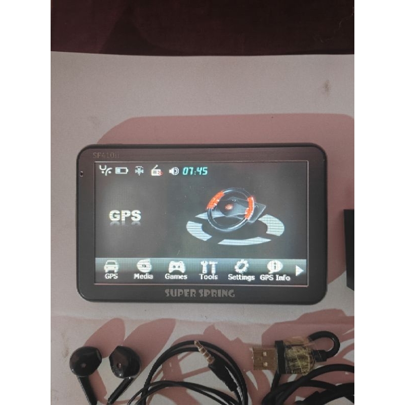 Gps navigasi super spring SF410ii bekas