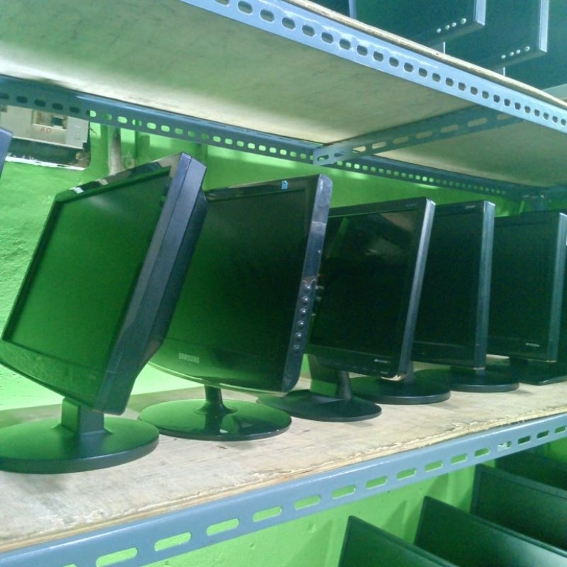 READY MONITOR LCD 16 INCH MURAH LENGKAP KABEL