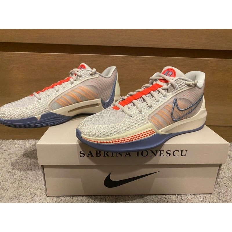 nike sabrina 1 grounded