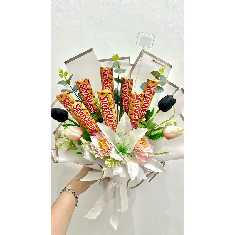 

Bouquet Hari Ibu mix Cokelat - Req All Cokelat