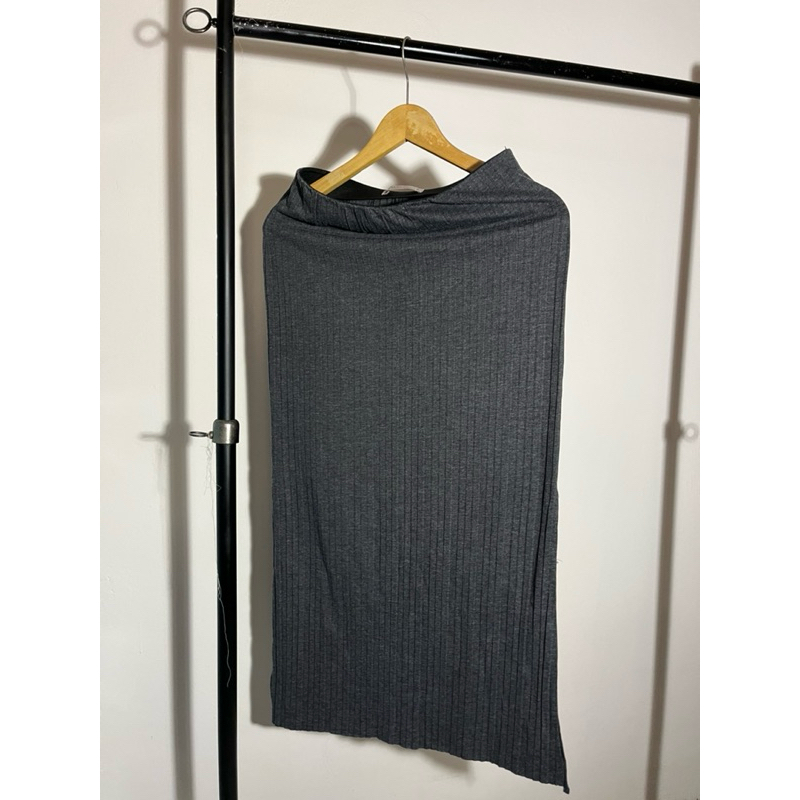 Mississippi knit skirt rok panjang slit dark grey abu tua