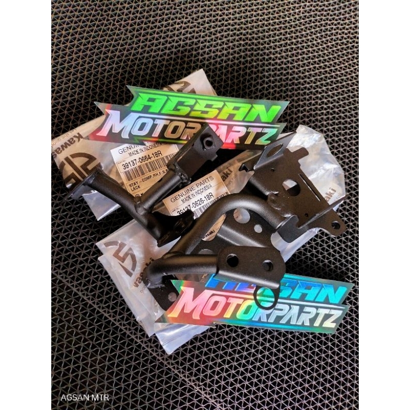 Breket cover tangki Dtracker new original Kawasaki