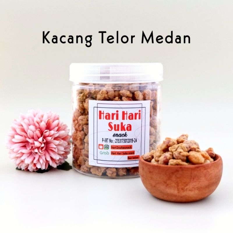 

Kacang Telur Medan Manis Gurih / Kacang Telor Medan Spesial