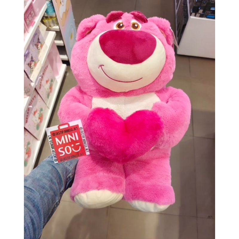 MINISO 🆕 Boneka TOY STORY LOTSO JUMBO Hug Love (sz.51cm)