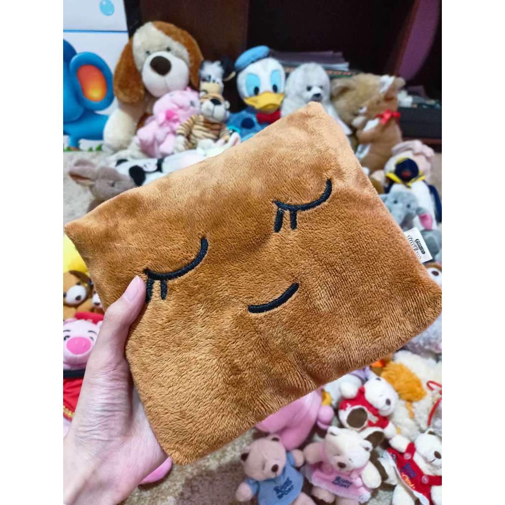 Boneka Bantal Gepeng Coklat TimTam Plushie Pillow