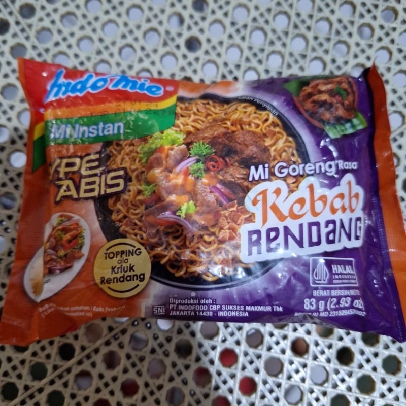 

mie indomie goreng rasa kebab rendang