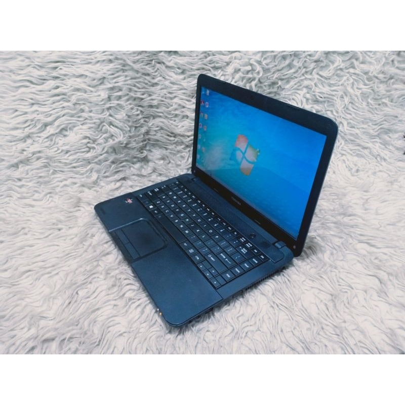 Obral Laptop Second Murah Toshiba C800D AMD E1