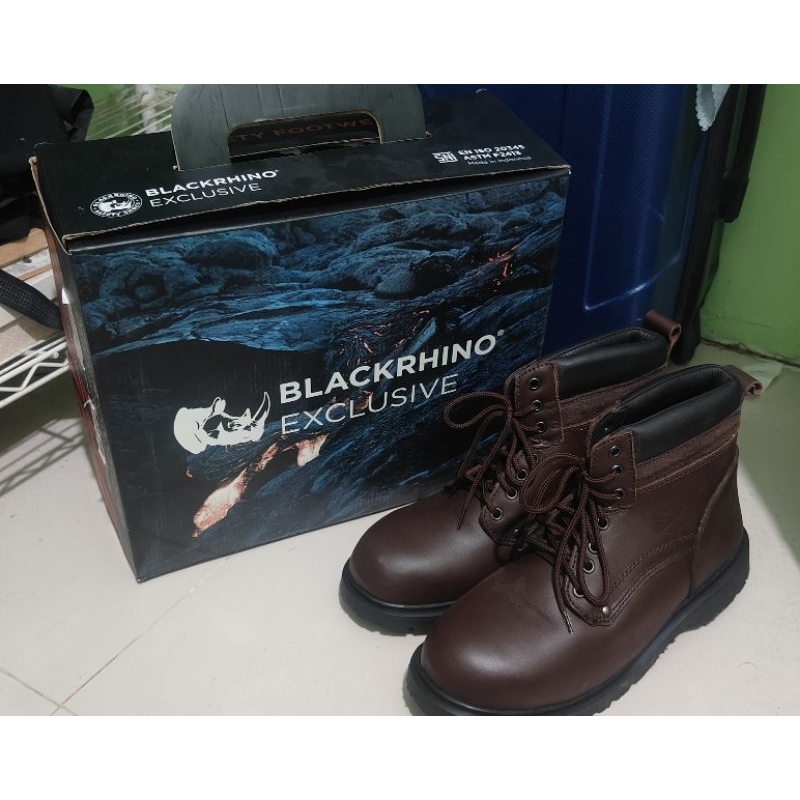 Black Rhino Safety Shoes size 41