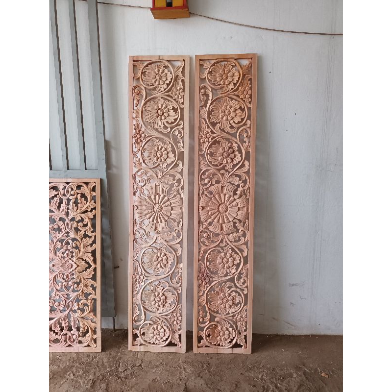 ornamen ukir loster roster ukiran kayu kusen pintu lisplang jendela boven