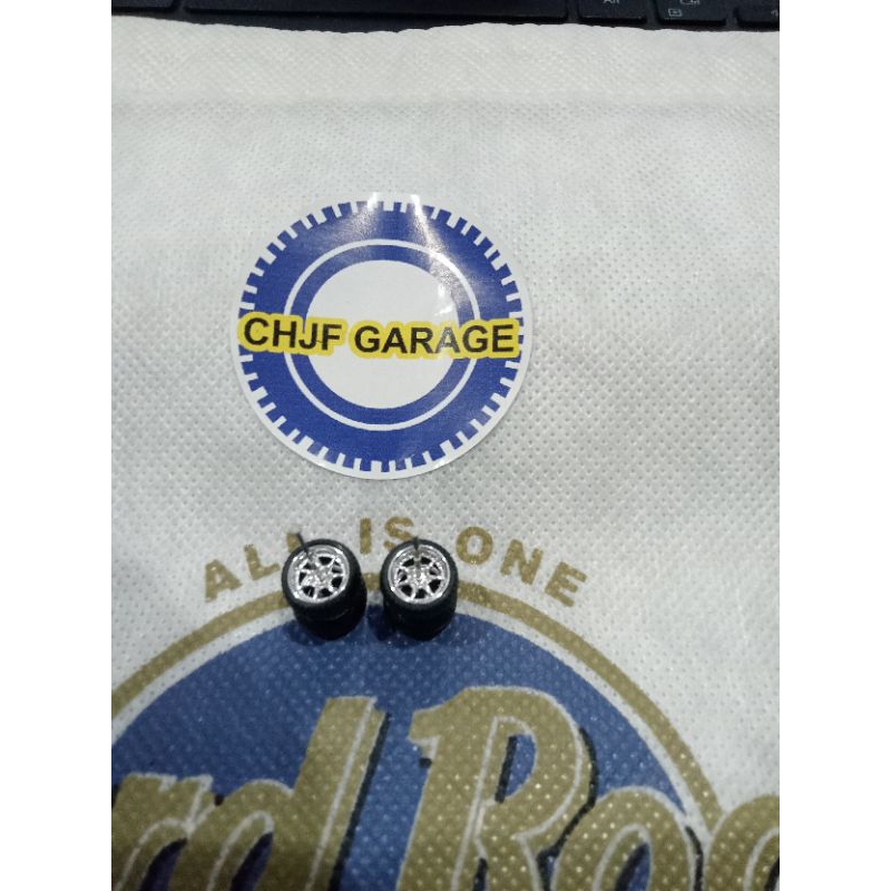 Hot Wheels Ban silver krom