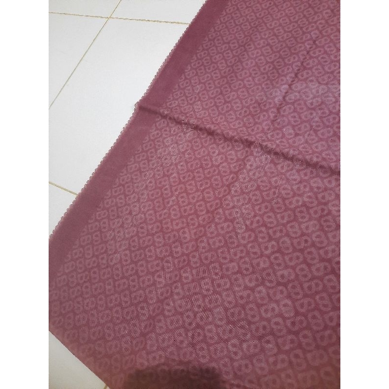 tapis edisi pertama buttonscarves dusty rose