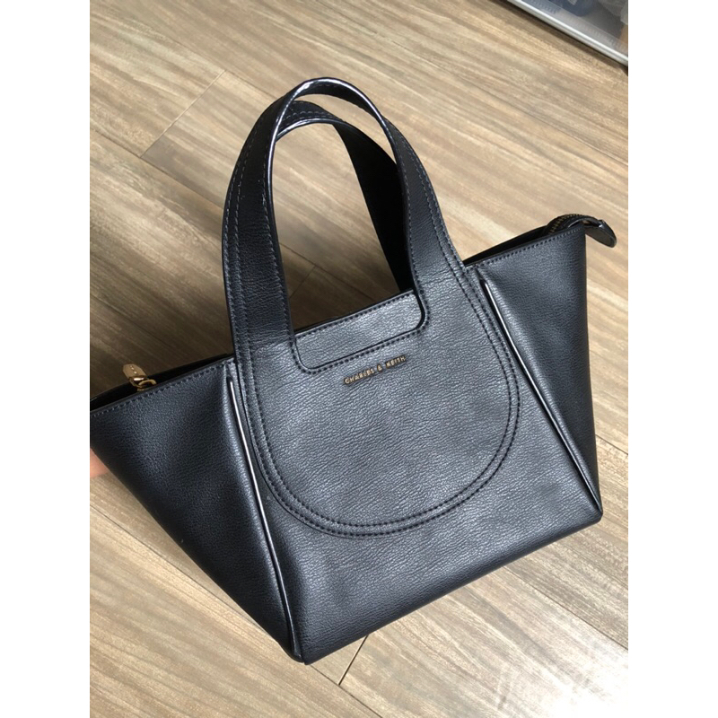 Charles n Keith Shoulder Bag