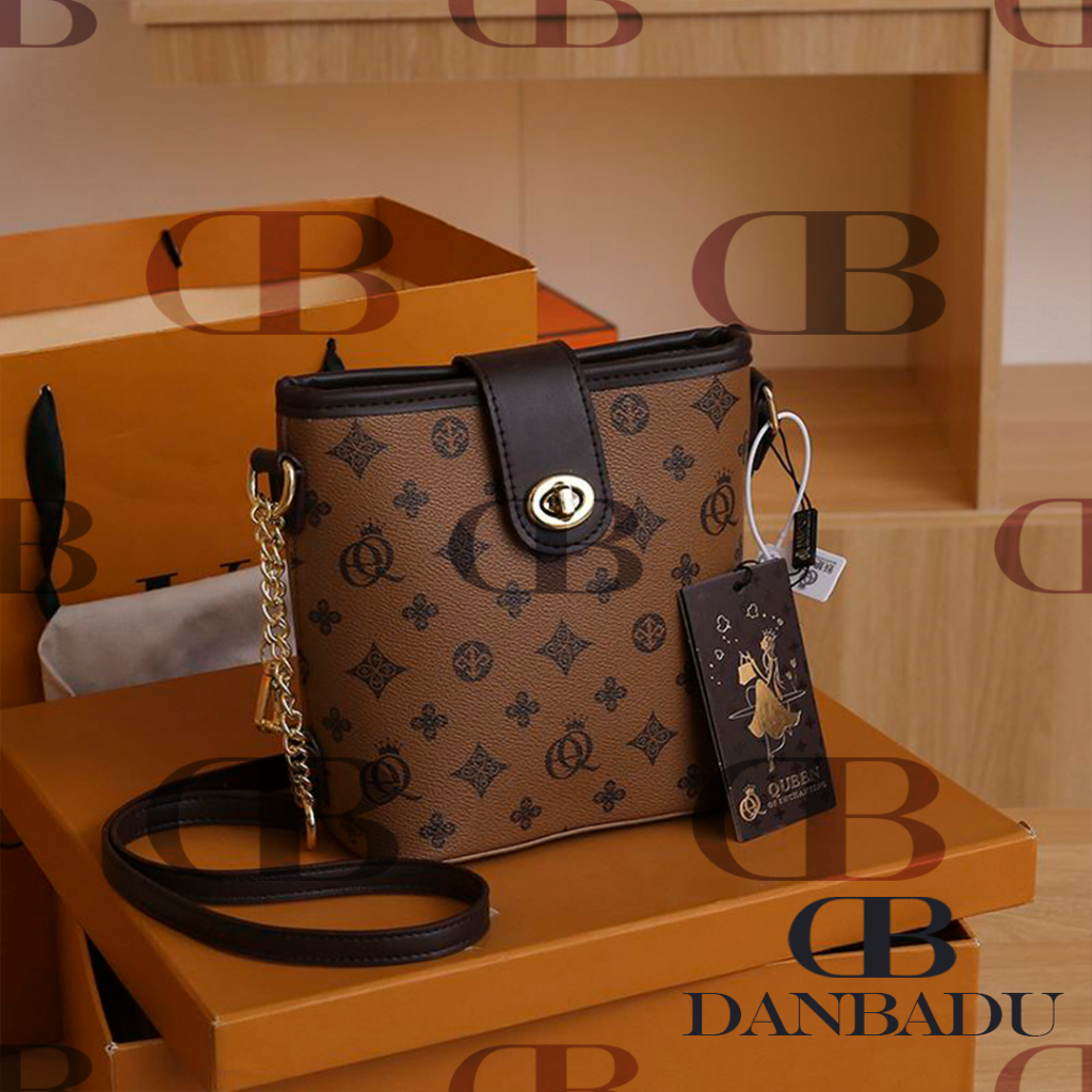 Tas Selempang Queen Fashion Import Wanita Elegan Cantik Mewah
