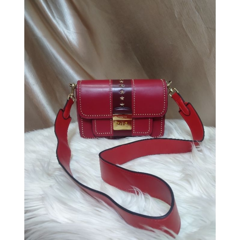 mk merah kulit seken sling bag preloved