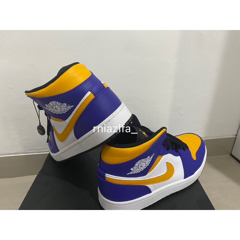 preloved/second Air Jordan 1 Mid Lakers size 43