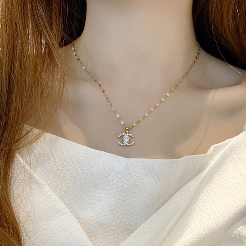 Kalung Titanium Asli Anti Karat 100% Import Berkualitas / Kalung Wanita Elegan Channel permata putih