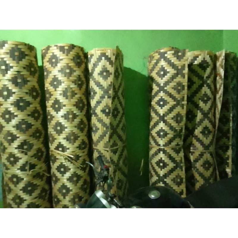 anyaman bambu motif