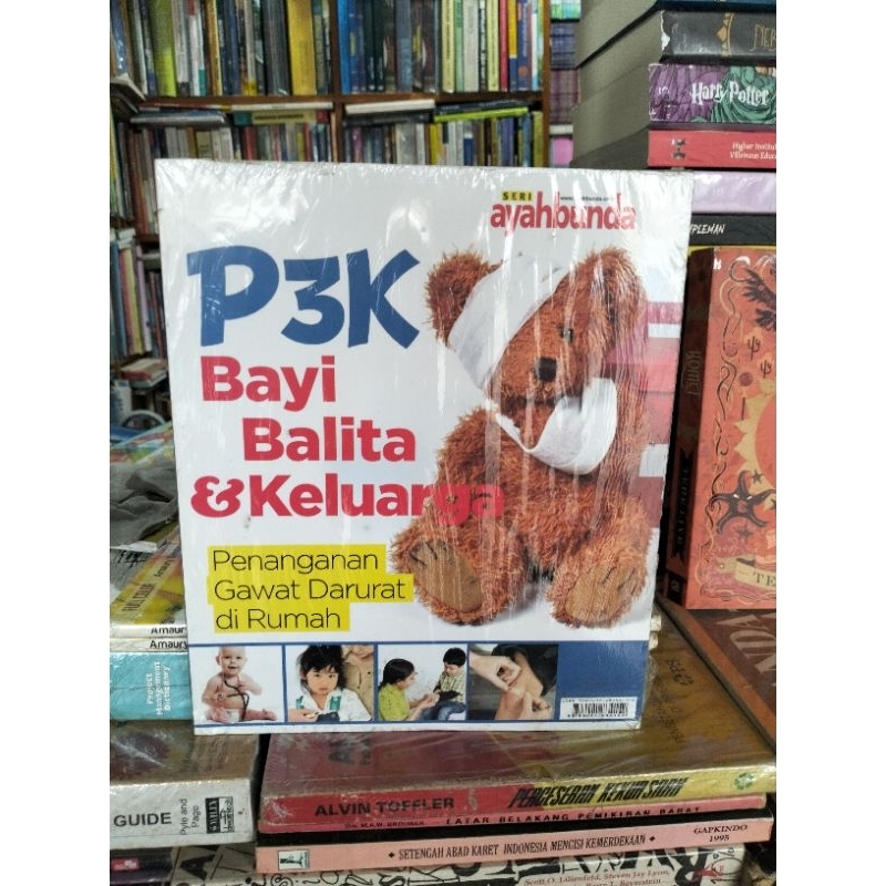 buku P3K bayi balita dan keluarga