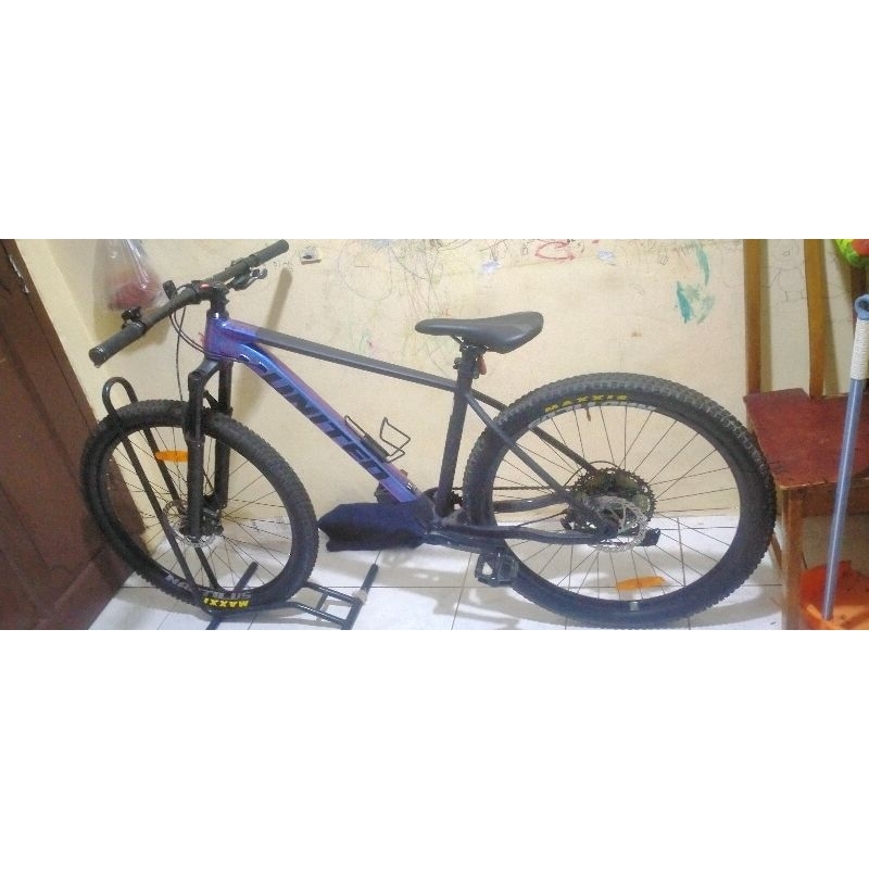 clovis 8 MTB sepeda gunung