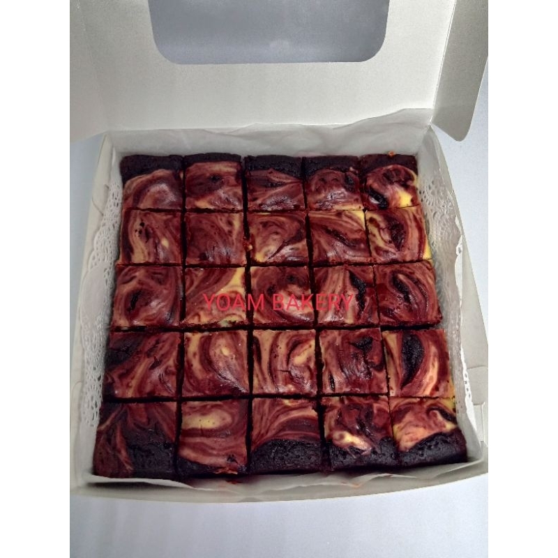 

Brownies Red Velvet Super Premium 20x10 20x20