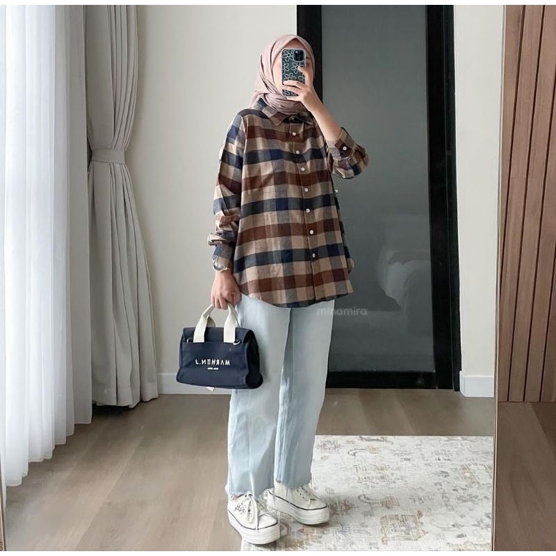 Nixie Shirt By Minamira