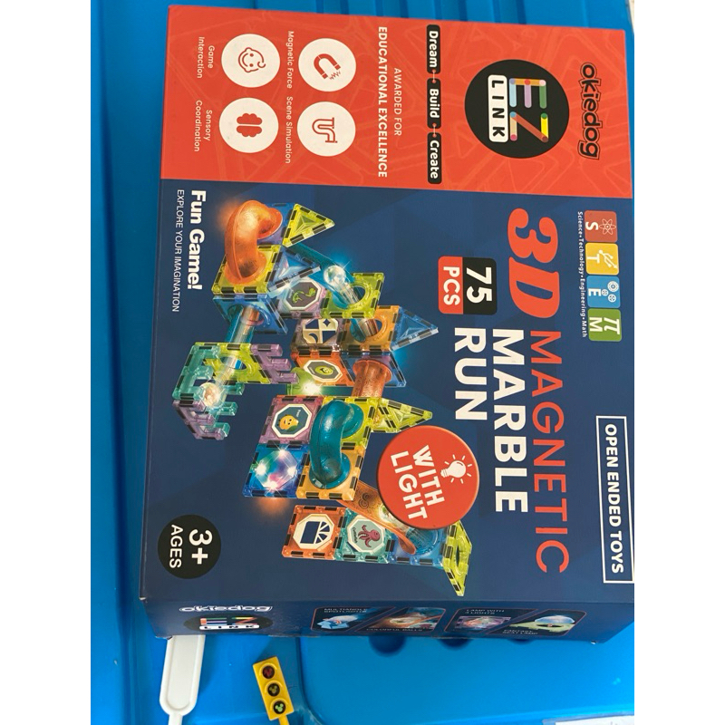 Mainan edukatif 3D magnetic marble run (preloved)