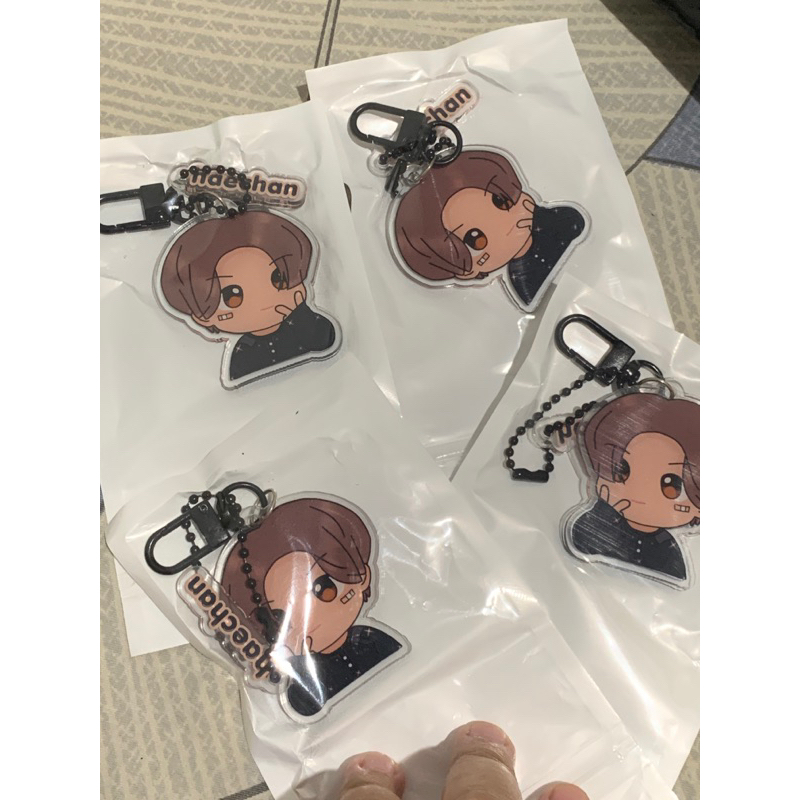 Keychain Haechan Fact Check 2 Side