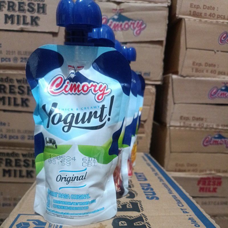 

Cimory yogurt squeeze rasa original 120gr bisa expedisi