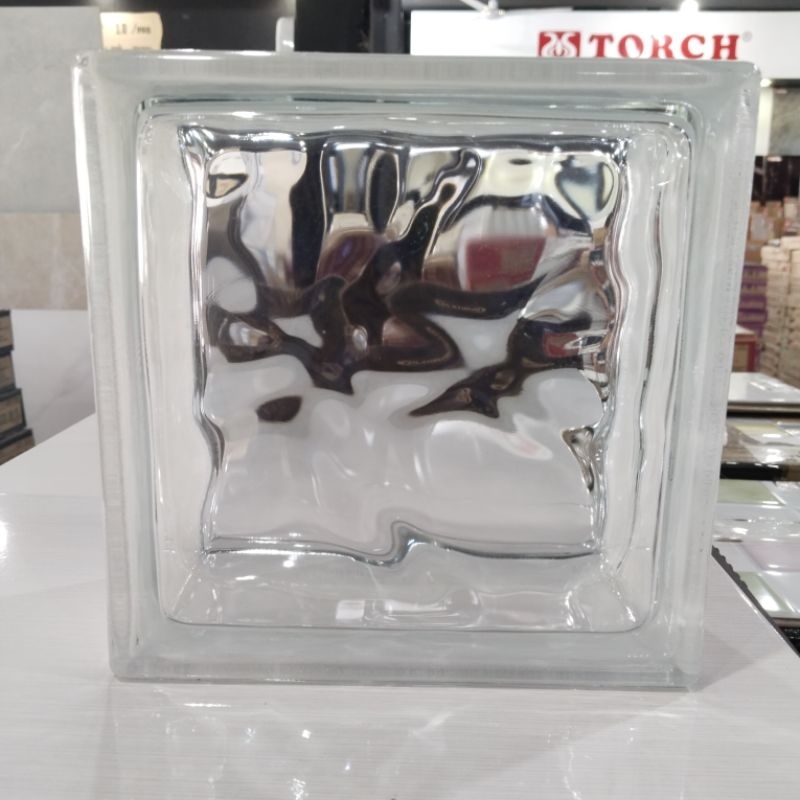 GLASS BLOCK WAVE 19X19