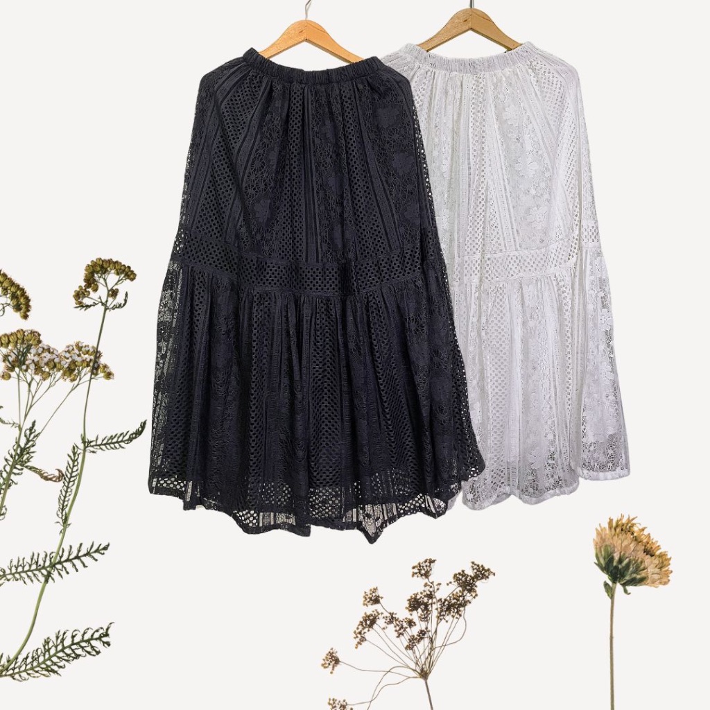 Floral Skirt by Diqia