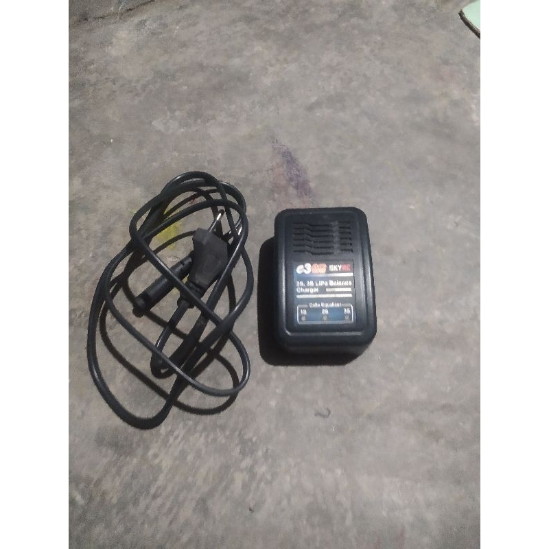 charger lipo cas baterai rc