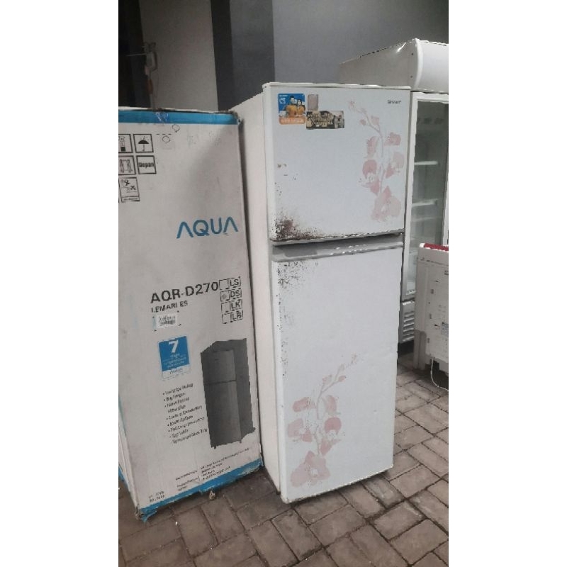 KULKAS 2 PINTU SHARP SJ 305MD SEKEN