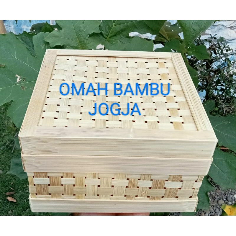 

bok bambu / box hampers 20x20cm