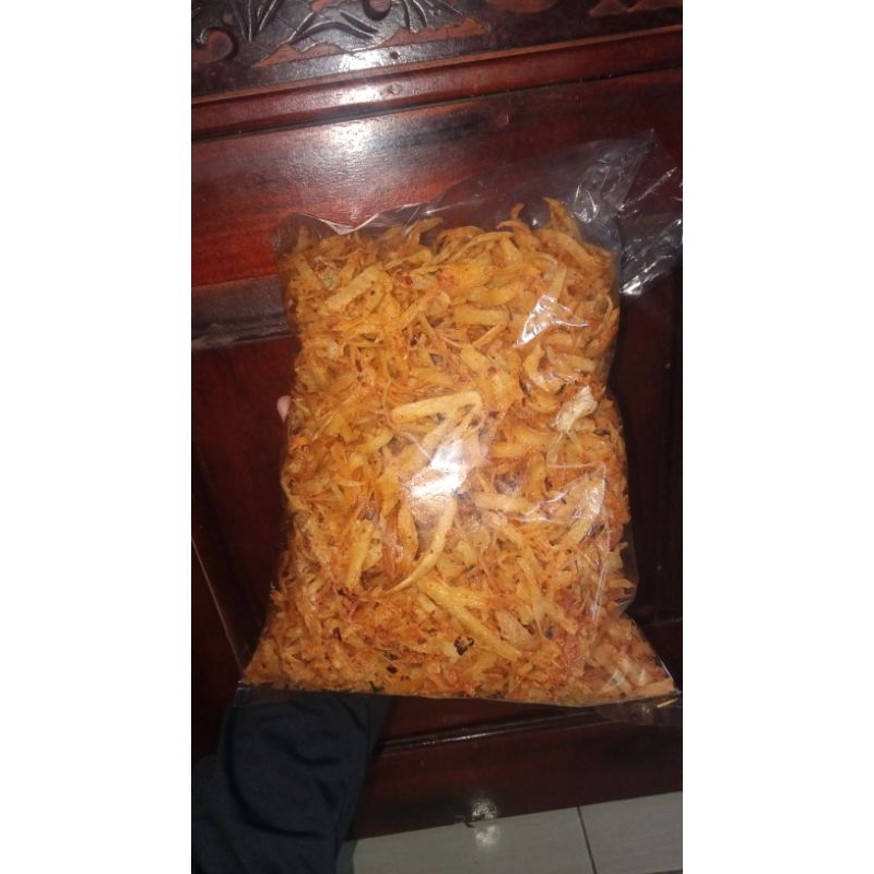 

kripiksingkongpedasdaunjeruk½kg