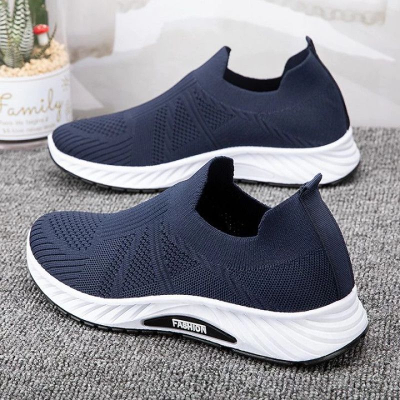 NEW ARRIVAL Sepatu Pria Slip On Sporty fashionable korea Sepatu fashion pria slip on Sepatu Sneakers