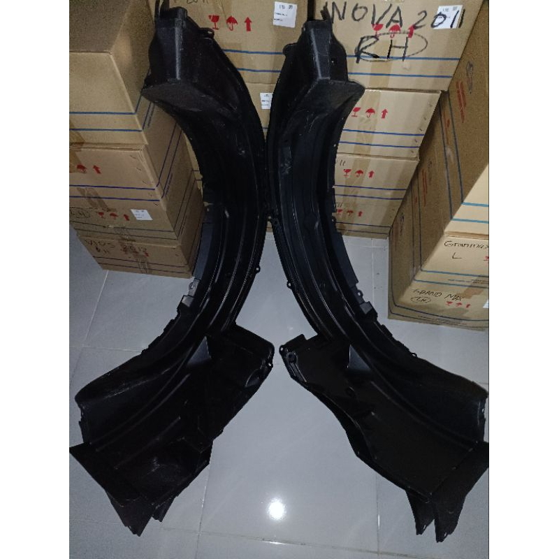 Liner Fender Innova Reborn