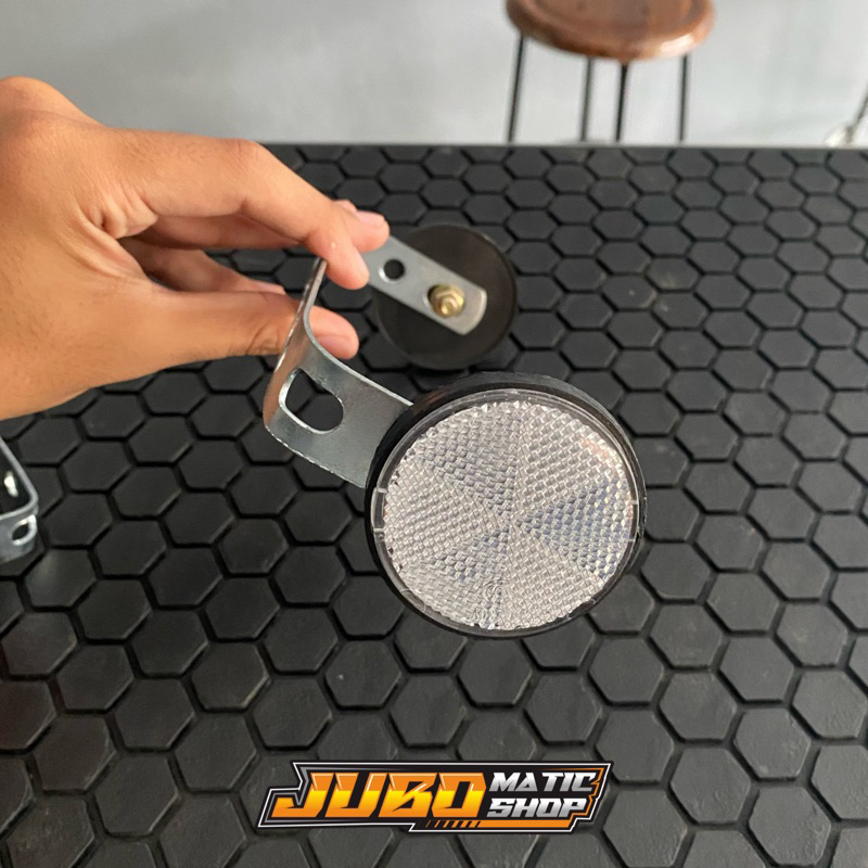 mata kucing grey mata kucing abu-abu