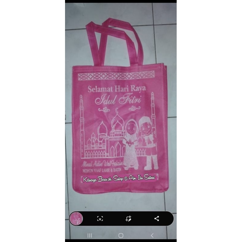 

Tas Idul fitri Plus Sablon Nama isi 36 pcs