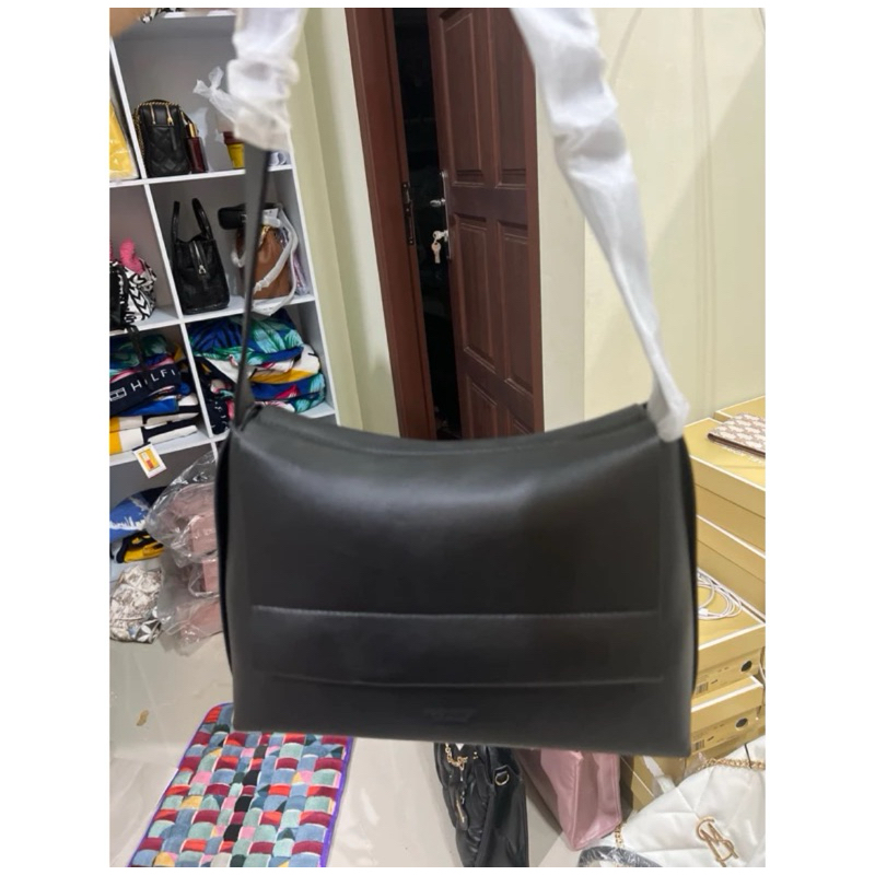 Tas selempang Robinmay auth NEW lengkap