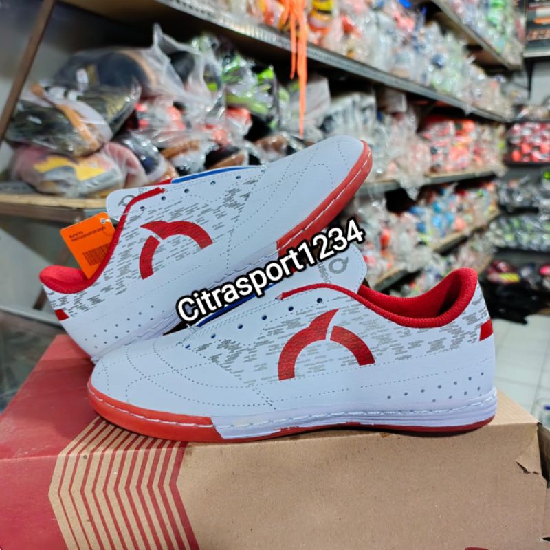 sepatu ortus terbaru Sepatu futsal junior/sepatu futsal Anak/ Sepatu futsal ORTUS HIU sepatu futsal 