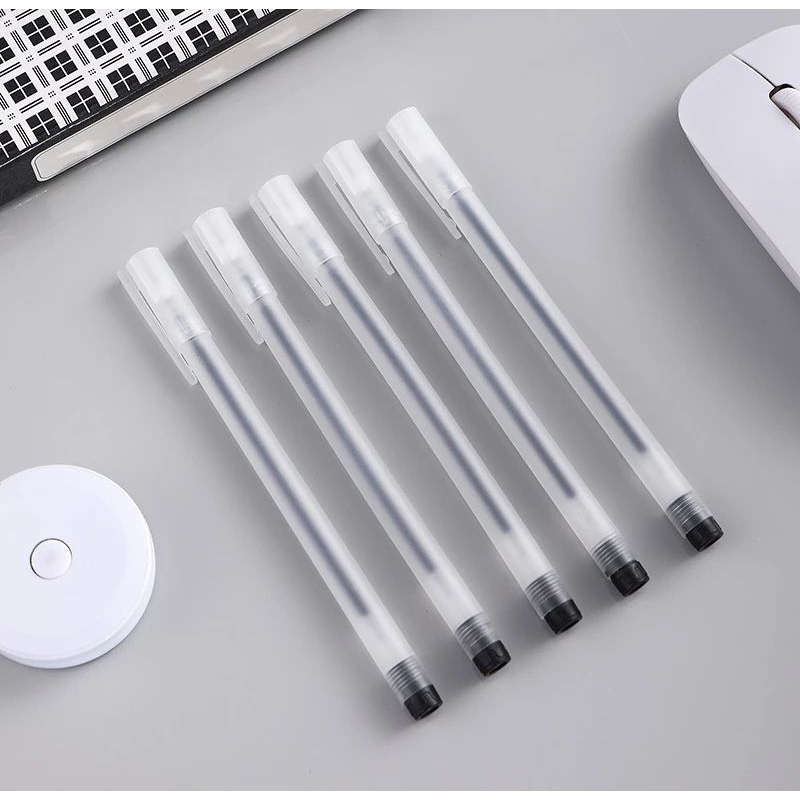 

Pulpen gel 0,5mm bolpoin pena pulpen tinta pulpen gel cair pena transparant pulpen gelUkuran : ± 14 Cm Bahan : Plastik Warna : Hitam, Ketebalan : 0.5 Mm